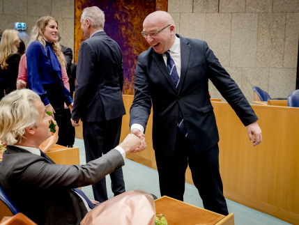 PVV wil criminele Antillianen terugsturen. Met Sietse Fritsma en Florimond Wassenaar