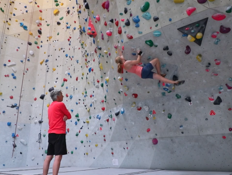 Nikki van Bergen: Topklimmer en wetenschapper op weg naar Olympisch Tokio