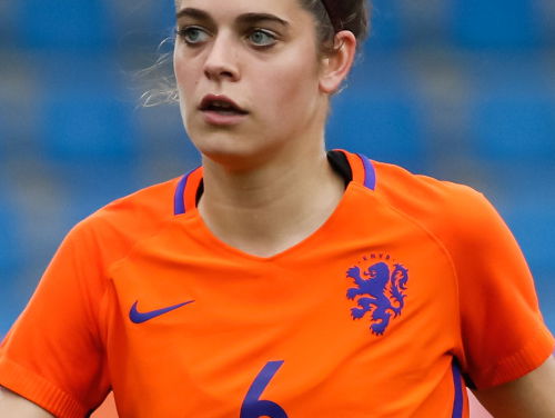 Tessel Middag ziet kansen op WK voor Oranjevrouwen