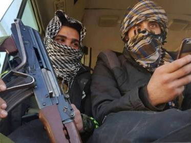 Rebellen Syrië verlaten Douma