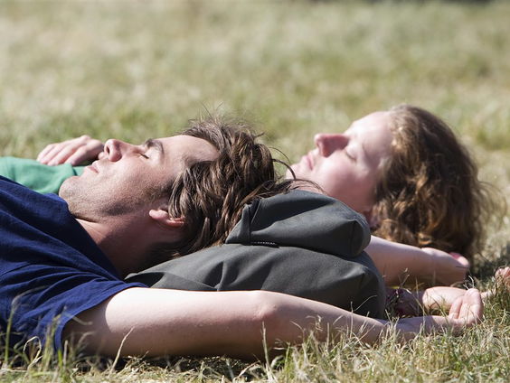 Waarom praten sommige mensen in hun slaap?