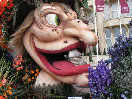 Voorbereidingen carnavalsoptocht