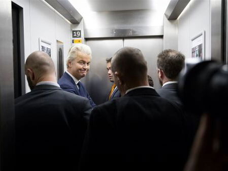 De haperende bewaking en beveiliging van politici