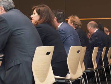 Op zoek naar topvrouwen: het ene bedrijf wel, het andere helemaal niet