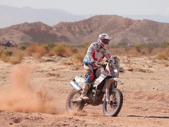 Vader en zoon Van den Goorbergh: 'Uiteindelijke doel is MotoGP'