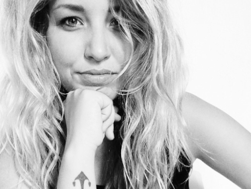 De Reizende Microfoon: Malou Holshuijsen in gesprek met campaigner, presentator en commentator Jurjen van ...