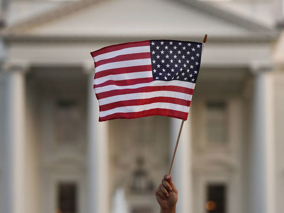 VS geeft tot eind dit jaar geen visa aan arbeidsmigranten