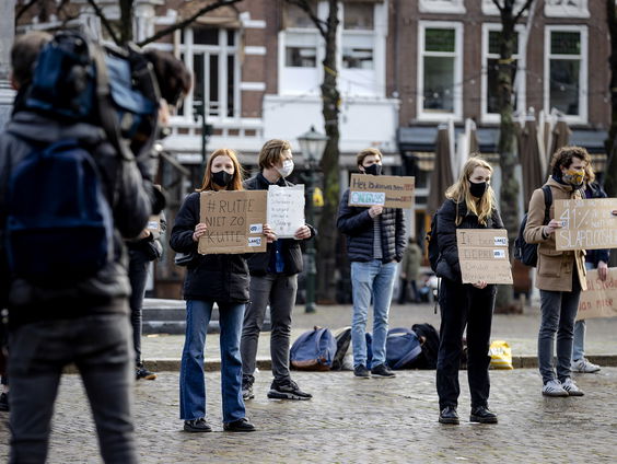 Voorzitter ISO: 'Studenten bellen me huilend op'