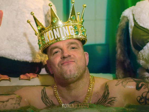 'Maak je borst maar nat voor meer gokreclames, zoals Koning Toto'