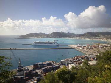 Staatssecretaris Knops over wederopbouw van Sint-Maarten