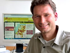 Studiogast: bioloog Arnold van Vliet over hooikoorts en klimaatverandering