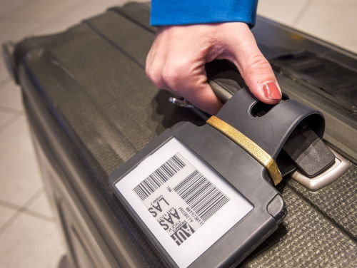 'Koffer ingecheckt mee in het vliegtuig steeds duurder'