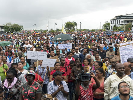Surinaamse ondernemers hebben het zwaar door economische crisis