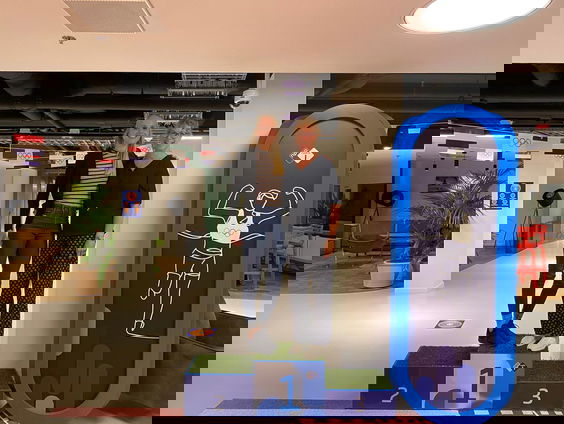 Hoe werd Menno Vloon polsstokhoogspringer? Zijn moeder en vriendin vertellen