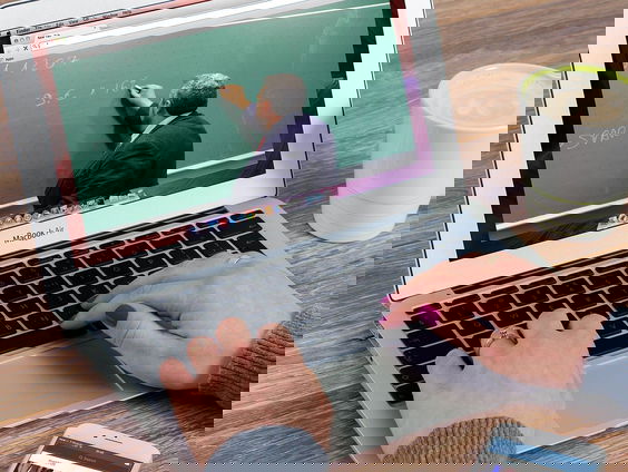 Online hackers wantrouwen universitair diploma