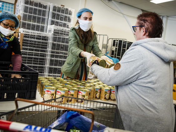 'Door de coronacrisis nemen de verschillen tussen arm en rijk toe'