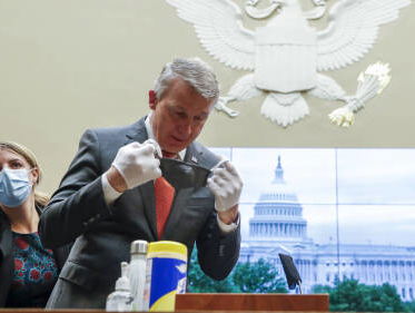 Ontslagen viroloog: 'Amerika gaat zwartste winter in jaren tegemoet'