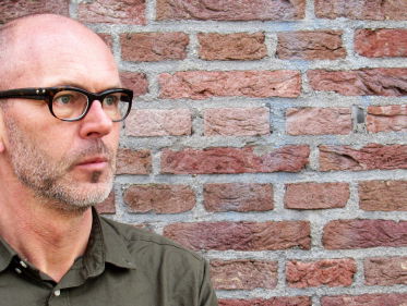 Schrijver Stevo Akkerman over de dynamiek binnen een gezin