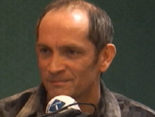 Raaf Hekkema speelt 6 cellosuites van Bach op 6 saxofoons