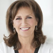 Astrid Out of the Box