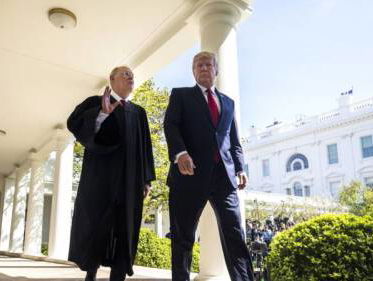 Gematigde rechter Hooggerechtshof VS stopt, opnieuw kans voor Trump