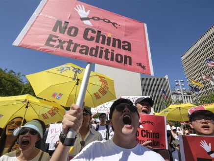 Hongkong staakt tegen uitleveringsverdrag China