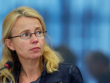 Ybeltje Berckmoes hangt vuile was VVD buiten