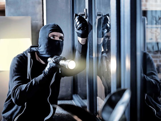 Is er wel eens bij jou ingebroken?