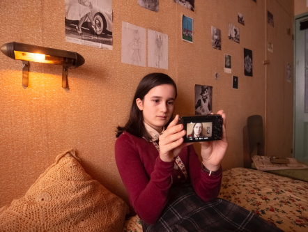Anne Frank legt leven in Tweede Wereldoorlog vast met videocamera