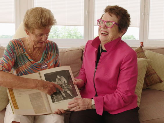 Betty Stöve over Billy Jean King