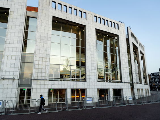 Opera in de woonkamer