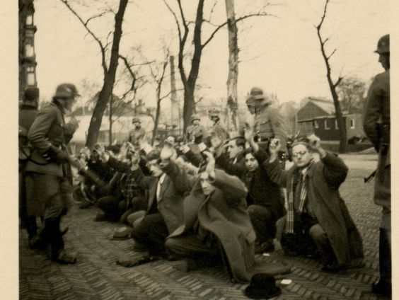 'Wees Moedig' vertelt de verhalen van de februaristakers en hun nabestaanden