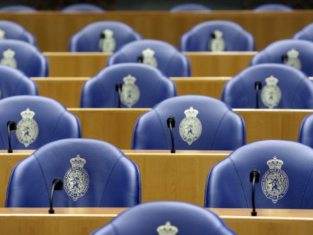 Moeten de Tweede Kamerverkiezingen worden uitgesteld?