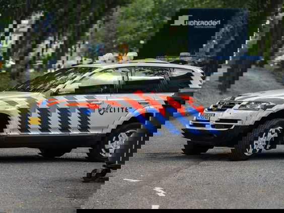 Niet buiten de lijntjes, maar tussen de linies