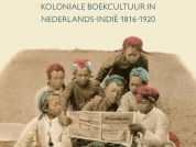 'Met een drukpers de oceaan over'