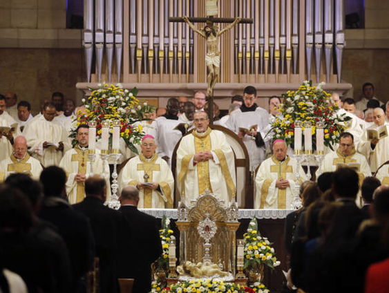 Kerstnachtmis, stilstaan bij wat dit jaar niet komt