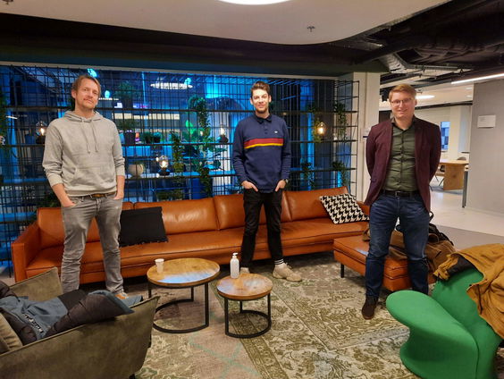 Dit is de Zaterdag door Joram Kaat, met Sandor Heijne en Victor Pak