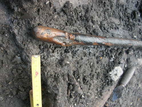 Ontdekte prehistorische voorwerpen zijn met vuur bewerkt