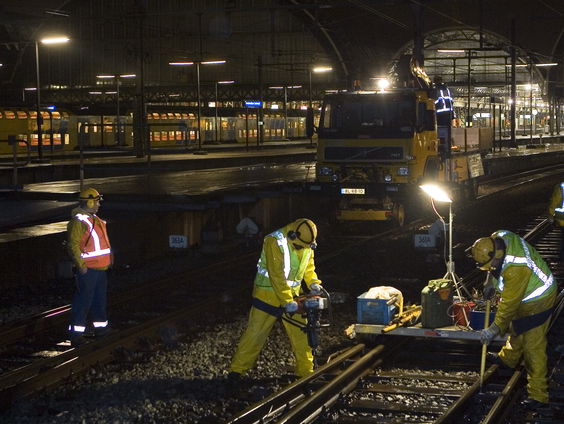 Spoorwissels kunnen door sneeuw niet worden verzet