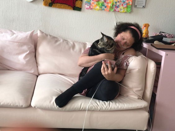 'Mijn sociale leven speelt zich nu alleen nog online af'