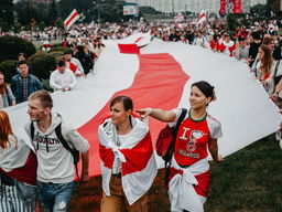 Te gast: Michel Kerres over de migratiecrisis aan de grens van Wit-Rusland