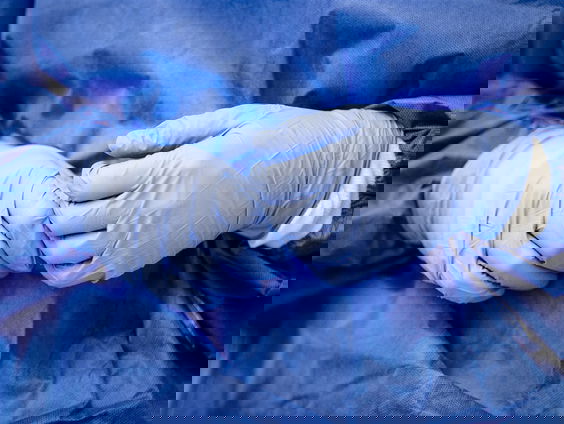 Denise uit Brunssum volgt versneld de opleiding tot IC-verpleegkundige