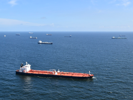 Wat kan de scheepvaart doen aan zijn vervuiling?