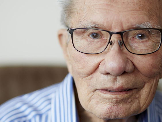 Hoe kon Dick Büchel van Steenbergen de atoombom op Nagasaki overleven?