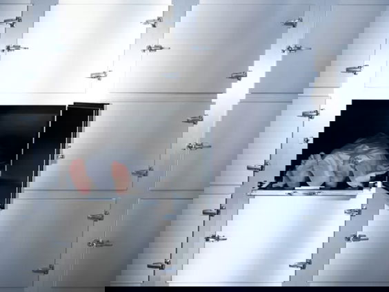 Betoog voor strafbaar stellen necrofilie: 'Meer respect voor het lichaam nodig'