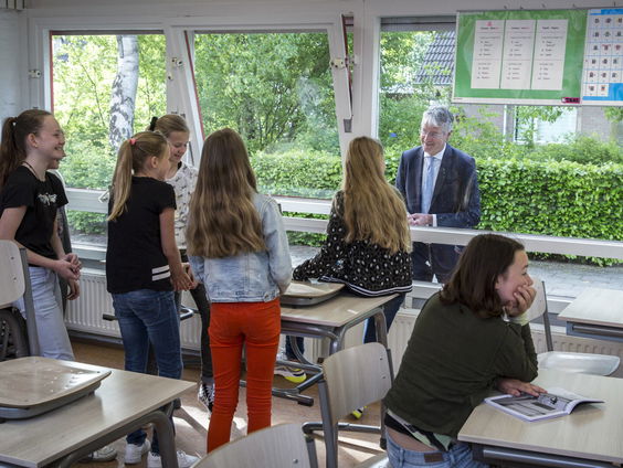 Hans Spekman over plan om onderwijzers in achterstandswijken beter te belonen
