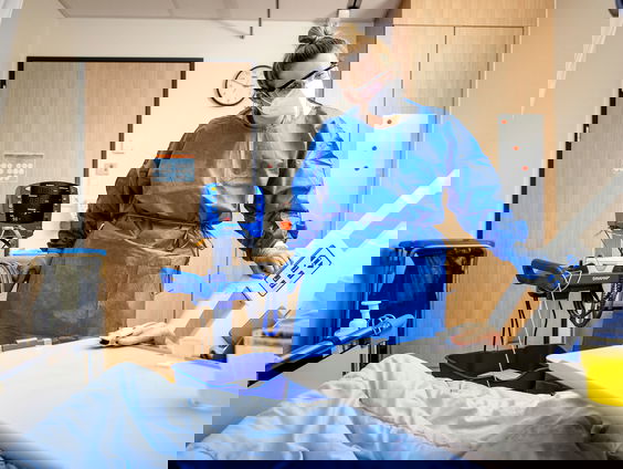 Marc Bonten, Bas van den Putte en Chantal Bleeker over de coronabestrijding