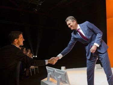 Rutte sluit samenwerken met PVV uit