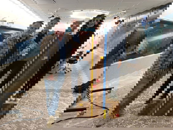 Wint 'Mijn meningen zijn feiten, de wording van Thierry Baudet' de Brusseprijs?