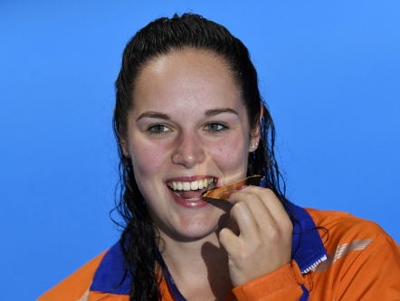 Schoonspringster Van Duijn gaat nog niet van de 10 meter